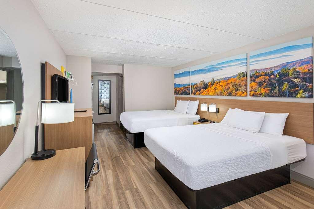 Days Inn By Wyndham Knoxville North Powell Habitación foto