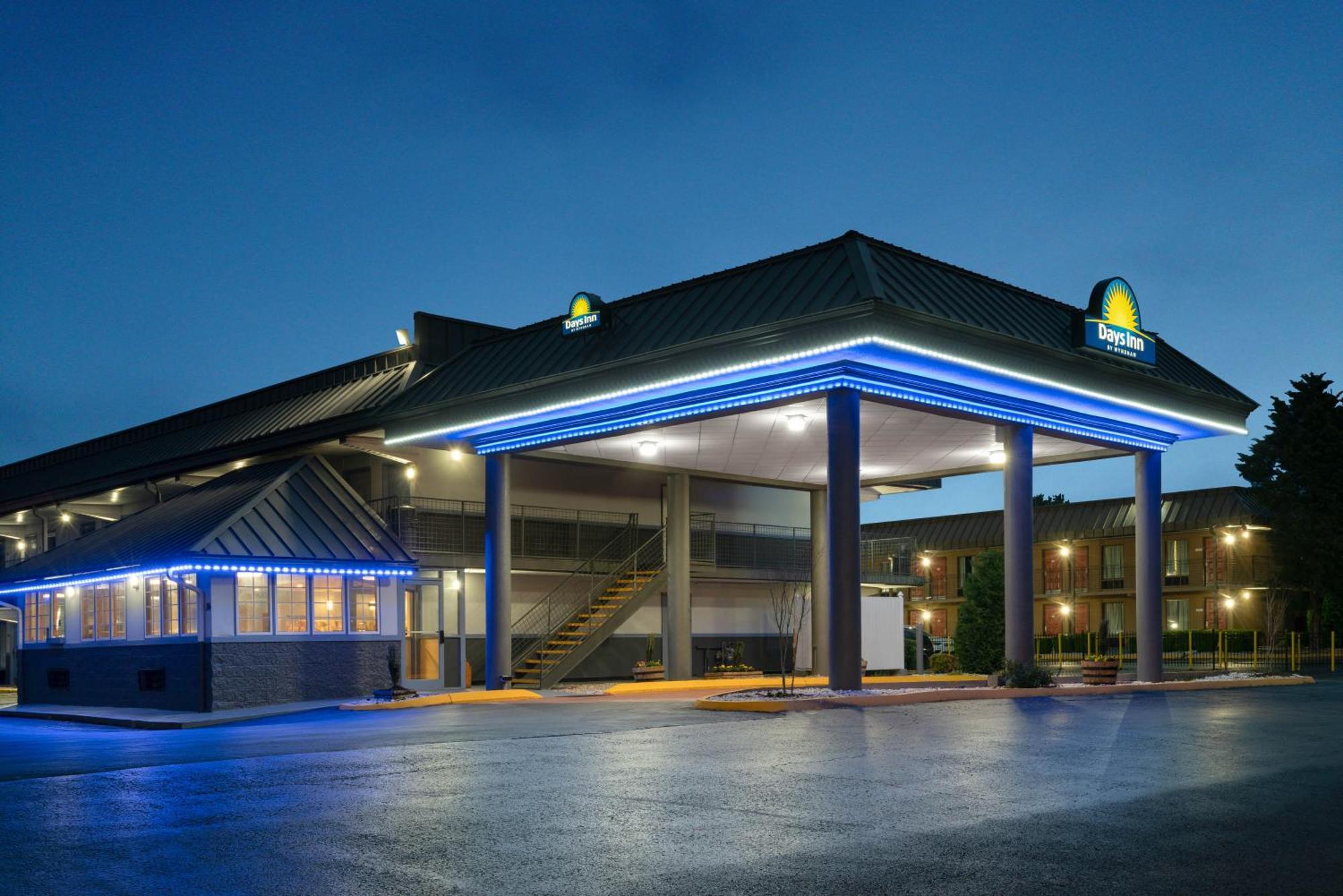 Days Inn By Wyndham Knoxville North Powell Exterior foto